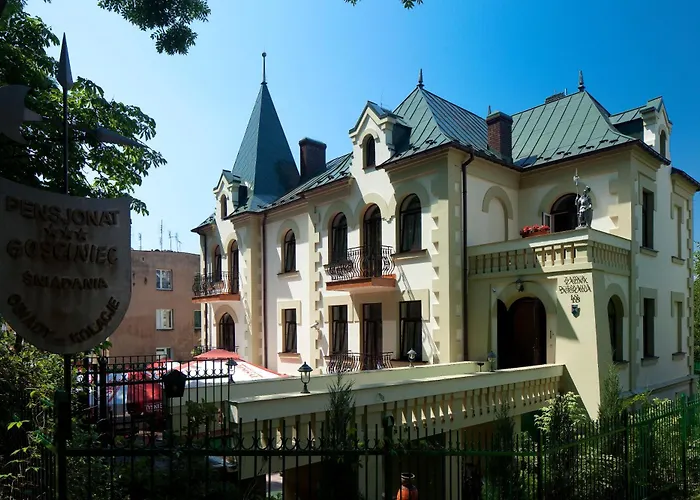 Pensjonat Zamek Dersława